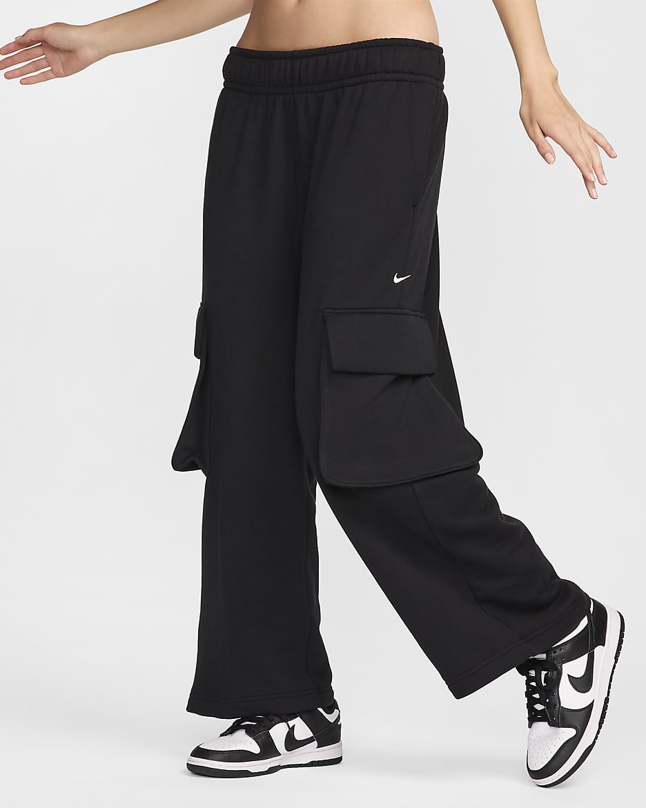 Nike Sportswear Women s Low Rise Oversized French Open Hem Terry Trousers